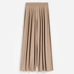 Reserved - Pantalone s visokim sadržajem modalnih vlakana