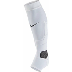 Štitnici Nike Guard Hypstrong