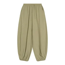 Bershka Hlače kaki