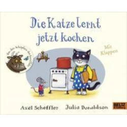 Die Katze lernt jetzt kochen