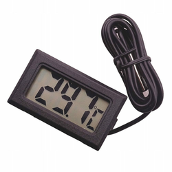 ER4 Elektronski digitalni termometer z natančno sondo
