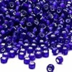 Kašaste perle (seed beads) 4 mm providna sa srebrnom linijom tamno plava