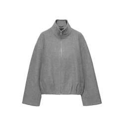 Pull&Bear Prehodna jakna pegasto siva
