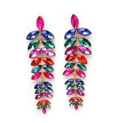 AVANT-GARDE PARIS Uhani Gabrielama mešane barve