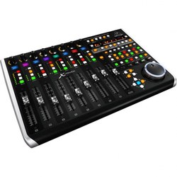 Behringer X-Touch Universal Control Surface DAW kontroler