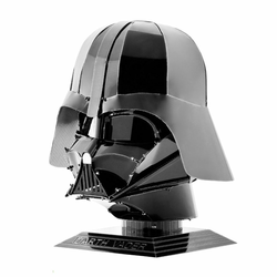 Star Wars Čelada Darth Vader – sestavljen model