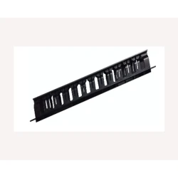Maxpro line Panel ranzirni 19 inča, kanalica, plasticni, 1U