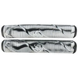 Striker Pro scooter Grips Black/White