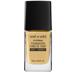 wet n wild photofocus Dewy Lumineux Tečni puder, 1111524E Golden beige, 28 ml
