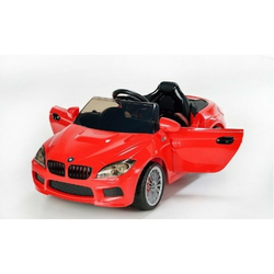 Auto na akumulator BMW Model 215 crveni