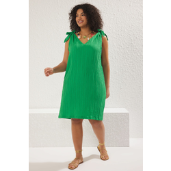 Trendyol Curve Green Bow Detail Crinkle Textured Fabric Plus Size Beach Dress