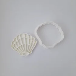 KREATIVNI SLATKIŠI Modla za kolače i ukrase Školjka, 5 cm, Bela