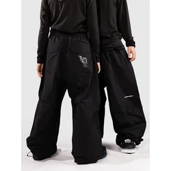 Beyond Medals Park Pants black