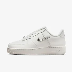 Nike Patike WMNS AIR FORCE 1 07