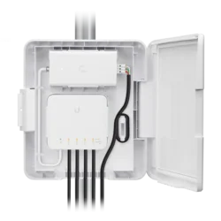 Ubiquiti Flex Switch Adapter Kit for Street Light Pole Applications (USW-Flex-Utility)