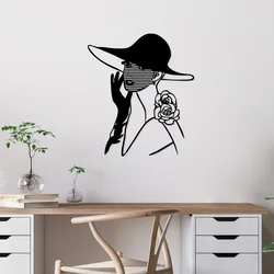Wallity Zidna dekoracija Prugasta žena, 60x69cm, Crna
