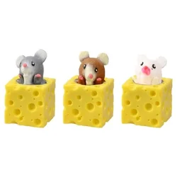 Ozzo squeezy cheese gumena igračka miš i sir miks ( 894362 )