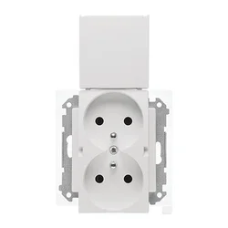 Dvojna vtičnica za izvedbo IP44 s tesnilom (modul) 16 A, 250 V~,