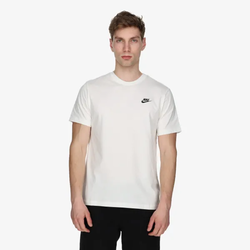 Nike Sportswear Club