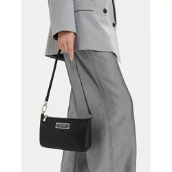 Nine West Ročna torba CEO-LUXE SERENITY-LA374-4773 Črna
