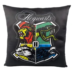 WP Merchandise HARRY POTTER kolekcija - Hogwarts Bradavičarke dekorativni plišast vzglavnik (38 cm), (21605103)