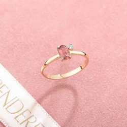 Verenički prsten sa narandžastim safirom 0.58ct