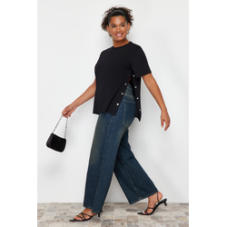 Trendyol Curve Black Button Detailed Knitted T-shirt