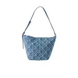 Torba Calvin Klein Emblem Aop Denim Bucket Blue Universal