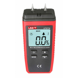UNI-T UT377A MERILEC VLAGE V LESU