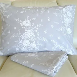 Posteljina Rose sivi 200x200cm
