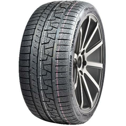 APlus A702 ( 225/45 R18 95V XL )
