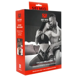 Sei Mio - pripenjajoč dildo s pasom (črna)