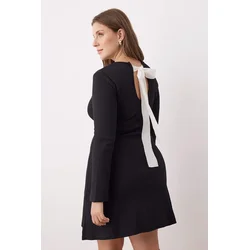 Trendyol Curve Ženska haljina Tbbaw26Ah00025, Crna