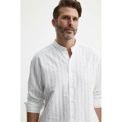 Košulja BOSS za muškarce, boja: bijela, relaxed, s ruskim ovratnikom, 50513768