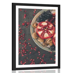 Plakat s paspartujem kompozicija z granatnim jabolkom - 30x45 white