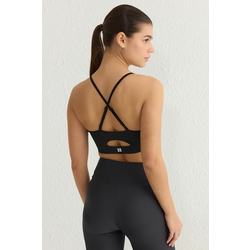 Trendyol Black Back Window/Cut Out Detailed Supported/Shaping Knitted Sports Bra