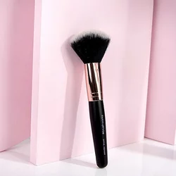 Četkica Za Puder U Prahu i Kamenu | BRUSHWORKS| Kozmo Online