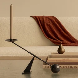 Audo Copenhagen Audo svečnik Interconnect, bronast, višina 26 cm - Dnevna soba/jedilnica - Dizajn - bronasta - Medenina