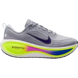 Nike Tekaški copati Vomero Plus