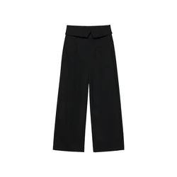 Pull&Bear Hlače z naborki črna