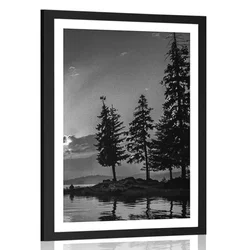 Plakat s paspartujem gorsko jezero v črnobeli varianti - 30x45 silver