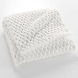 Kremno bela odeja iz mikroflanele 125x150 cm Mini Frosty – douceur dintérieur
