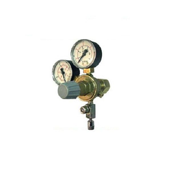 Regulator CO2 - navoj G3/4 + iglični ventil (dva manometra)