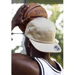 Classic khaki jockey cap