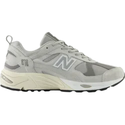New Balance Obutev 878