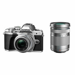 OLYMPUS D-SLR fotoaparat OM-D E-M10 III, srebrn + objektiv 14-42mm II R, srebrn + objektiv 40-150 R, srebrn