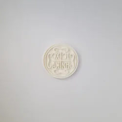 KREATIVNI SLATKIŠI Modla za kolače i ukrase Poskurica pečat 002, 8 cm, Bela