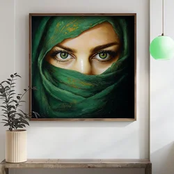 WallXpert uramljena MDF slika DOS053-50, zelene oči žene pod zelenim velom, 50 x 50 cm