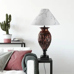 Wallity Stona lampa, Prljavo bela