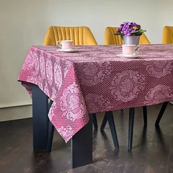 Stolnjak  Damast  - 150x160cm dezen E11